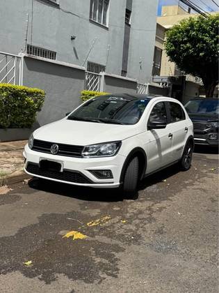 VOLKSWAGEN GOL 1.0 12V MPI TOTALFLEX TRACK 4P MANUAL VOLKSWAGEN GOL 1.0 12V MPI TOTALFLEX TRACK 4P MANUAL